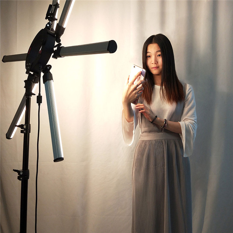 2026 New Eyes Star 6 Tube Ligh - Lighting In Photography のレビューと価格
