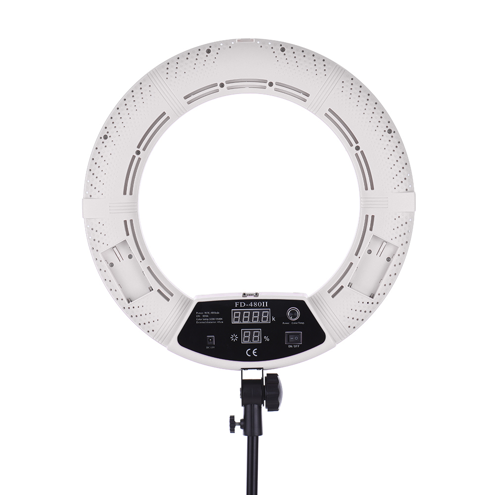 FD-480II 3200-5500K 96W 480 LE - Lighting In Photography のレビューと価格
