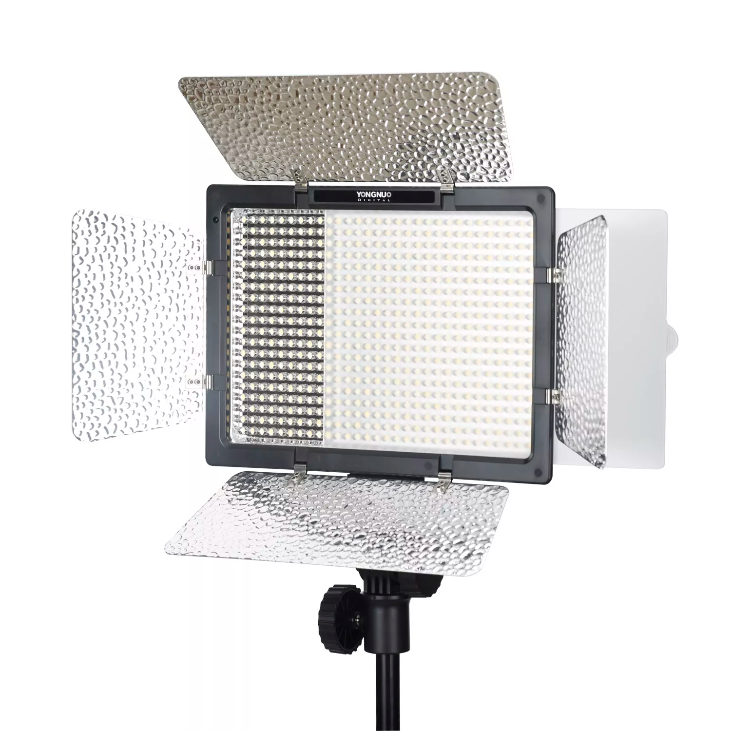 Yongnuo YN600L LED Video Light - Photography Lighting Options のレビューと価格