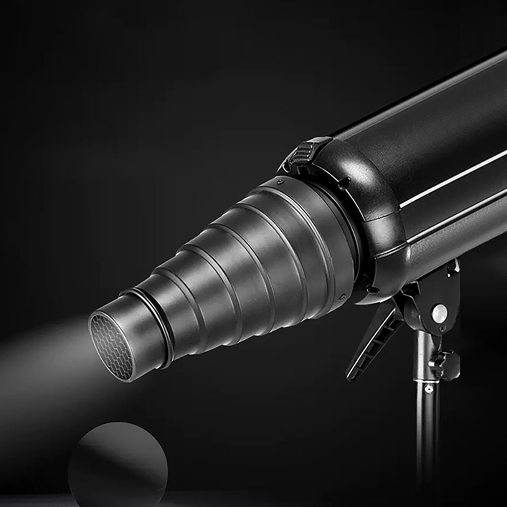 GODOX Bowens Mount Snoot with  - Snoot Flash Modifier のレビューと価格